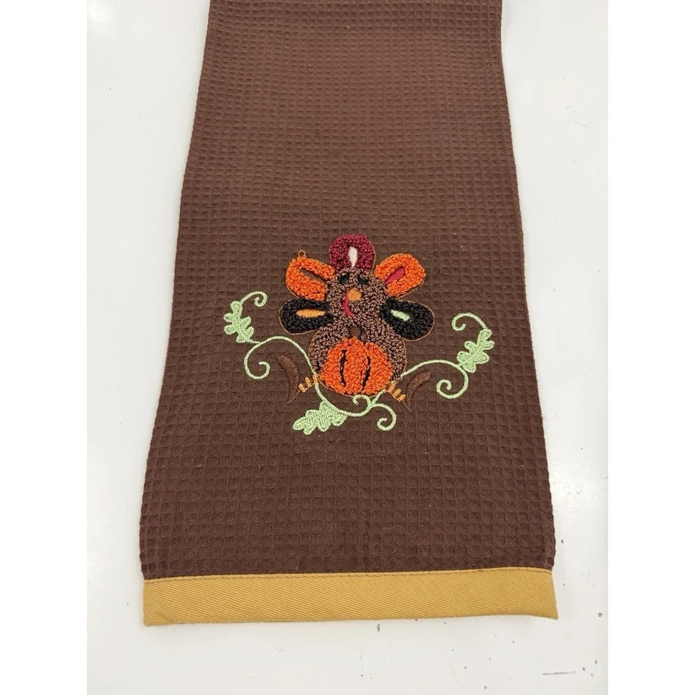 Kitchen Towels Orange & Brown - Crewel Embroidery of Pumpkins &Turkey Lot of 2
